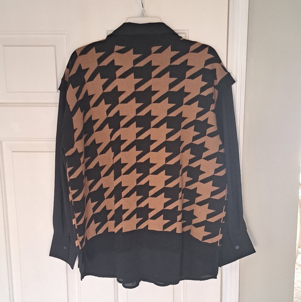 Anne Klein NWT Black Gold Sweater Vest Blouse Office Work Holiday Top. Size XL. - Picture 5 of 10